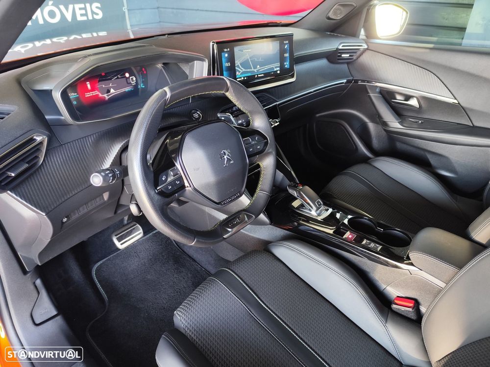 Peugeot 2008 1.5 BlueHDi GT Line EAT8 - 30