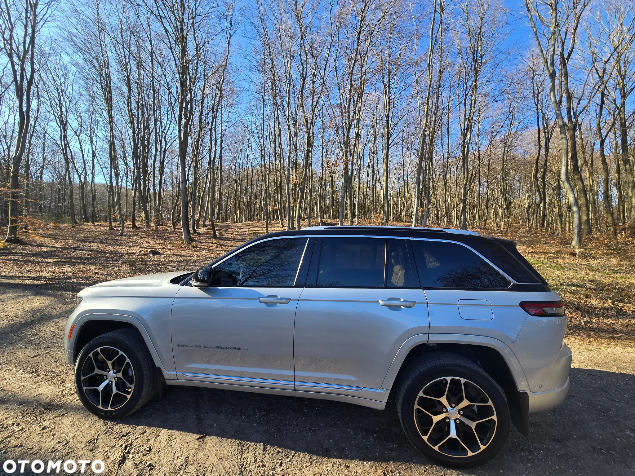 Jeep Grand Cherokee - 13