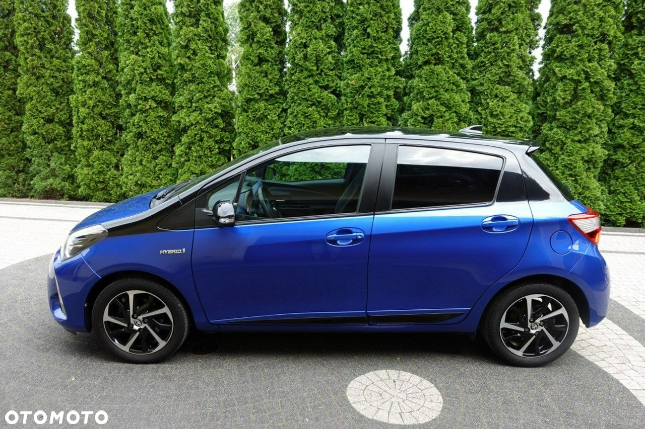 Toyota Yaris - 4