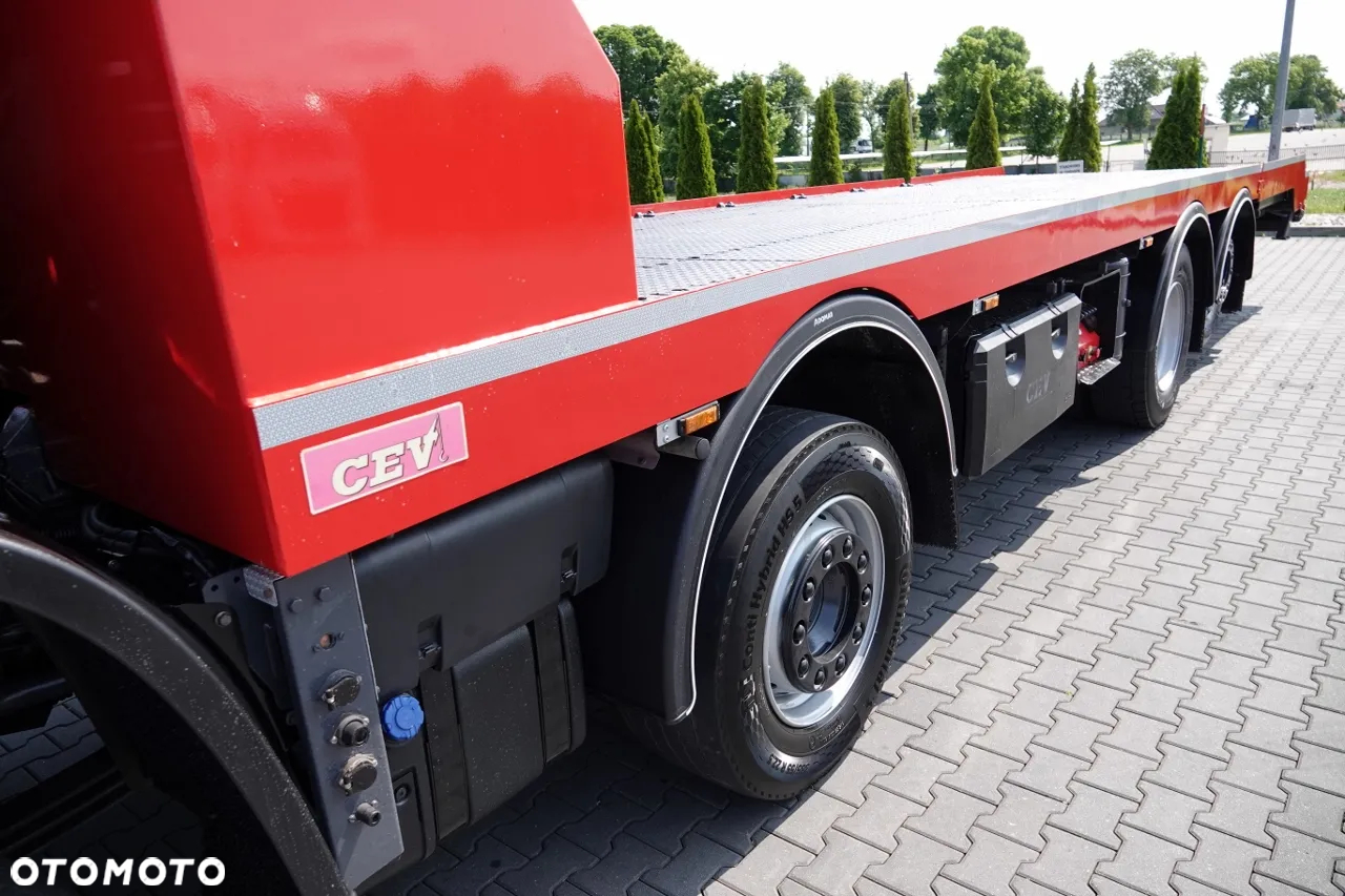 DAF CF 460 / 8x2/  LAWETA / PLATFORMA / NAJAZDY HYDRAULICZNE / WYCIĄGARKA / oś skrętna i podnoszona / EURO 6 - 12