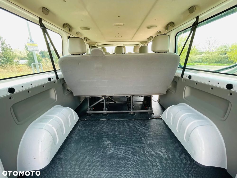 Opel Vivaro L2H1 2.9t Edition - 11