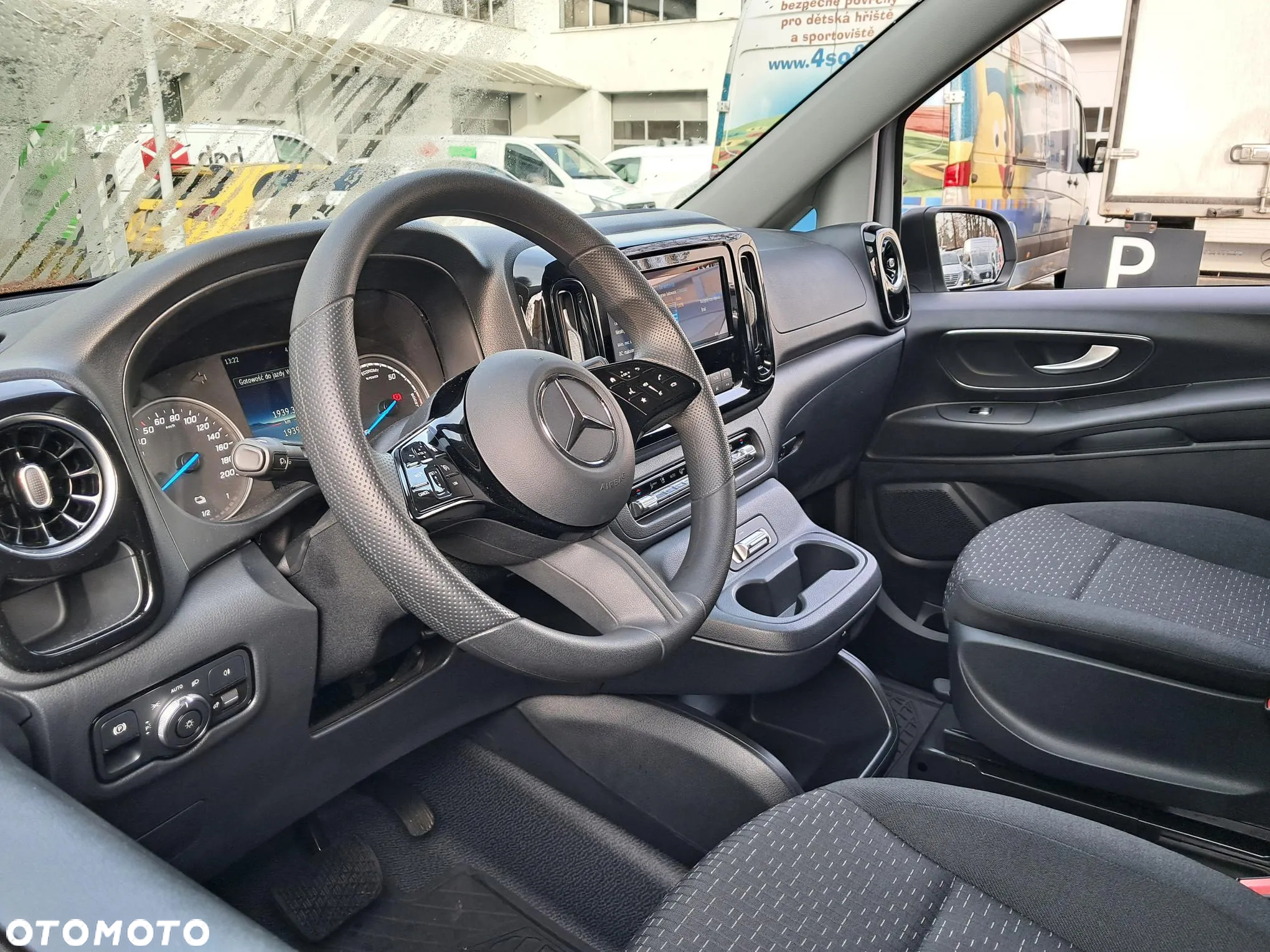 Mercedes-Benz VITO - 9