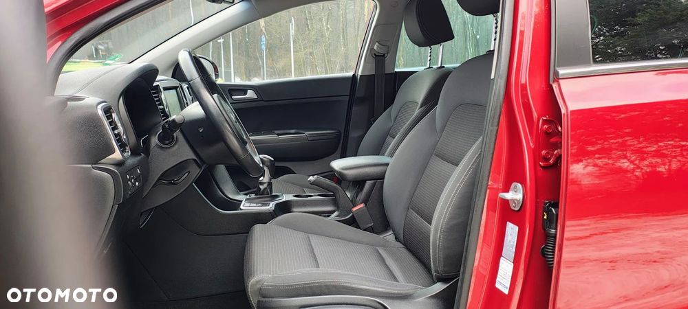 Kia Sportage 1.6 GDI 2WD ISG Edition 7 - 8