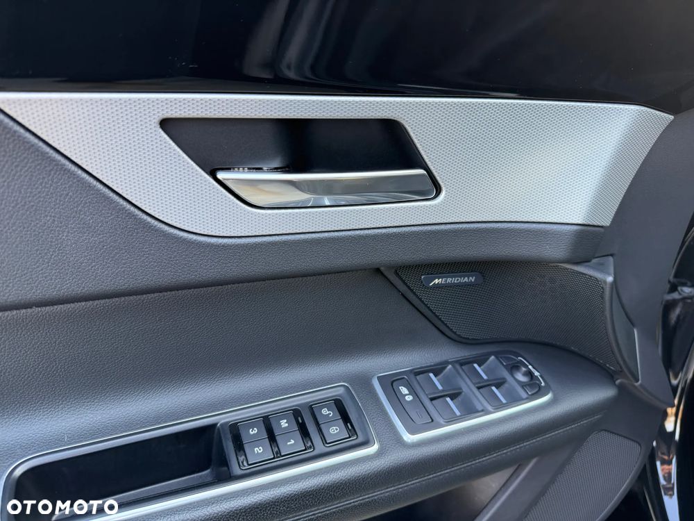 Jaguar XF 35t Portfolio - 20