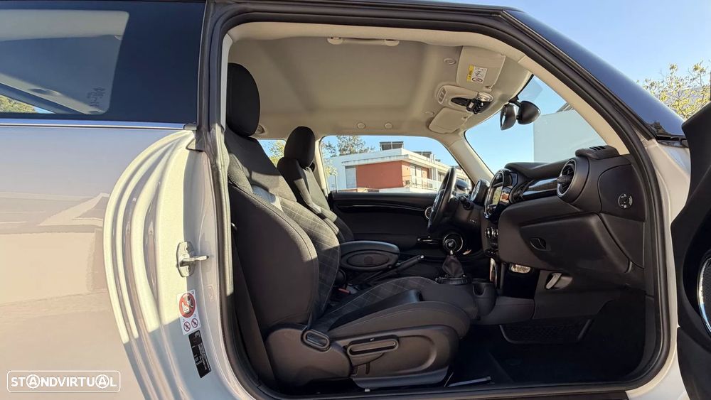 MINI 3 Portas Cooper S - 16
