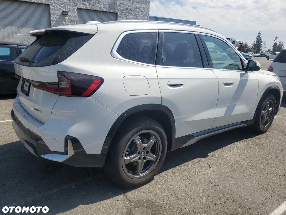 BMW X1 xDrive25i M Sport - 5