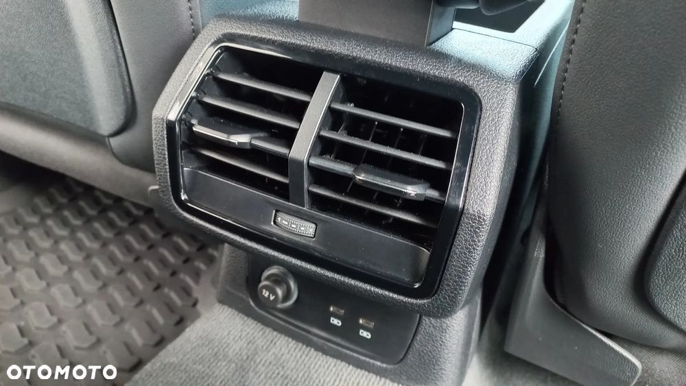 Audi RS Q3 - 32