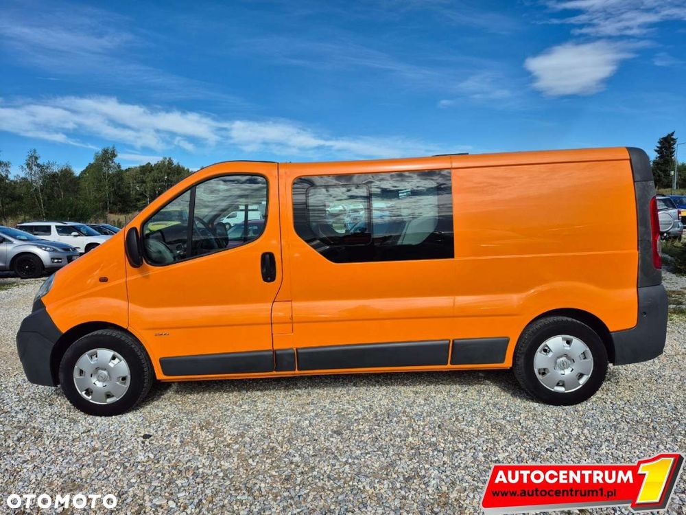 Opel Vivaro - 9