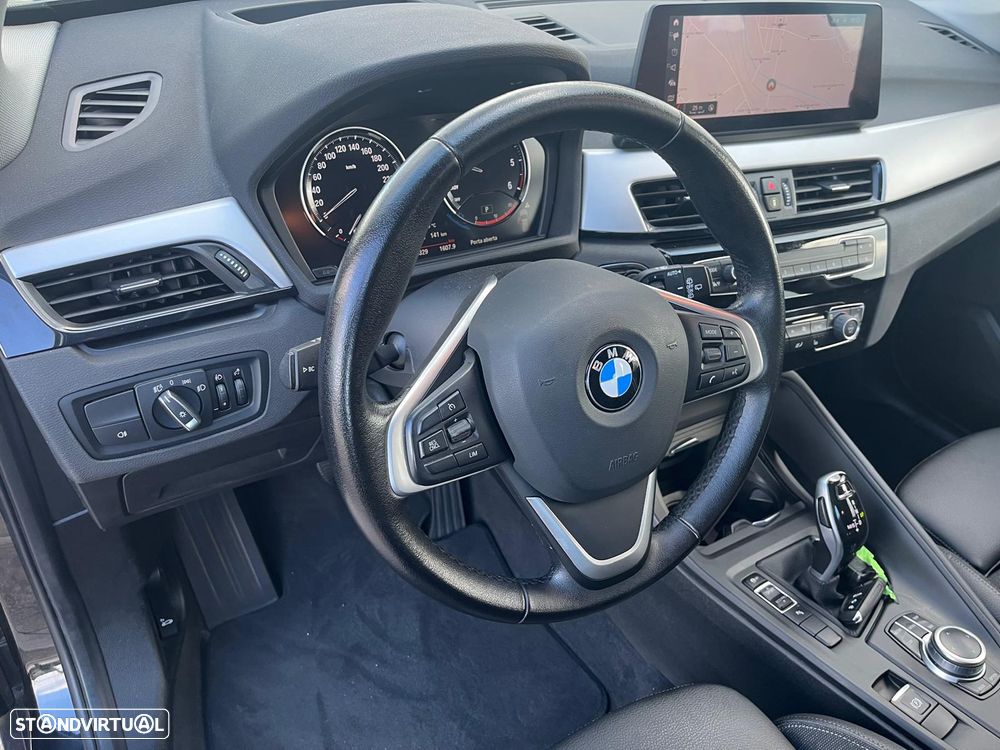 BMW X1 16 d sDrive Auto Line Sport - 26
