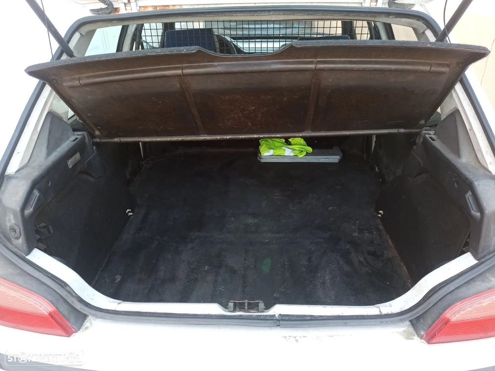 Peugeot 106 1.5 XRD - 10