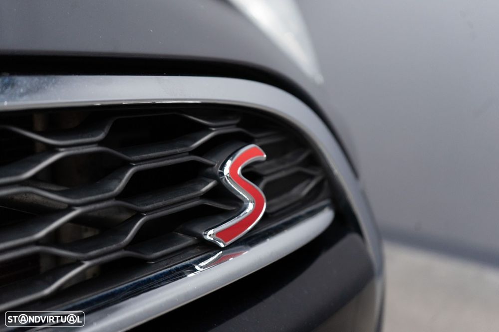 MINI 3 Portas Cooper S Auto - 17