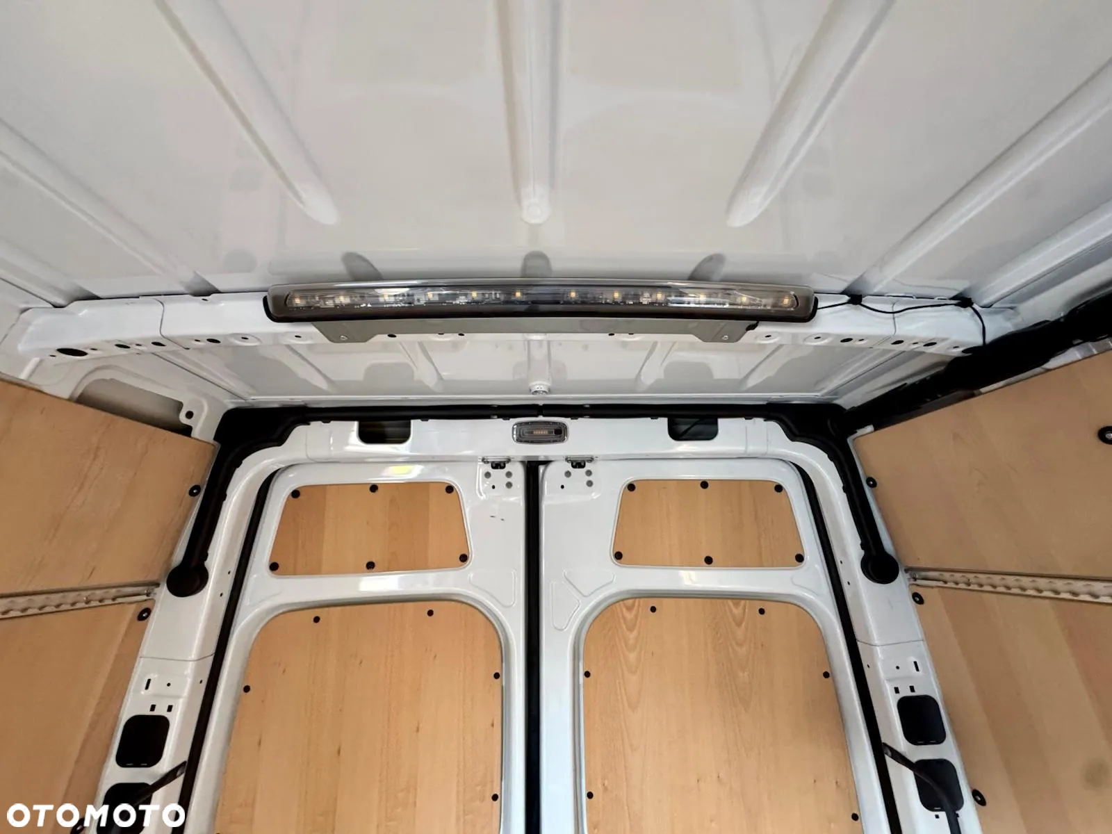 Mercedes-Benz Sprinter 317 CDI - 30