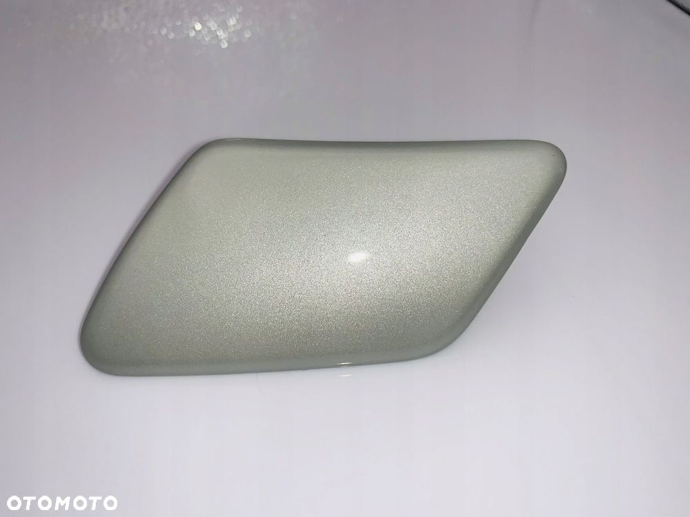 ZAŚLEPKA SPRYSKIWACZA PRZÓD VOLVO C30 L / P KOLORY - 9