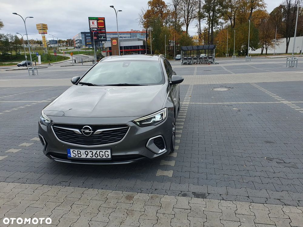 Opel Insignia Sports Tourer 2.0 BiTurbo Diesel 4x4 GSI - 2