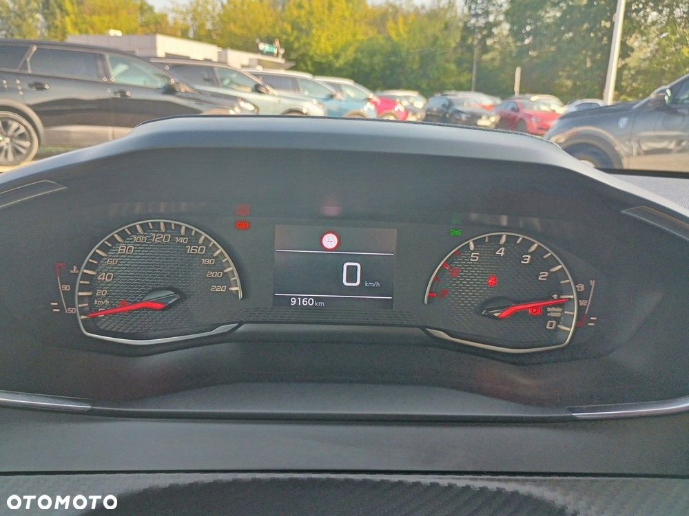 Peugeot 208 - 20