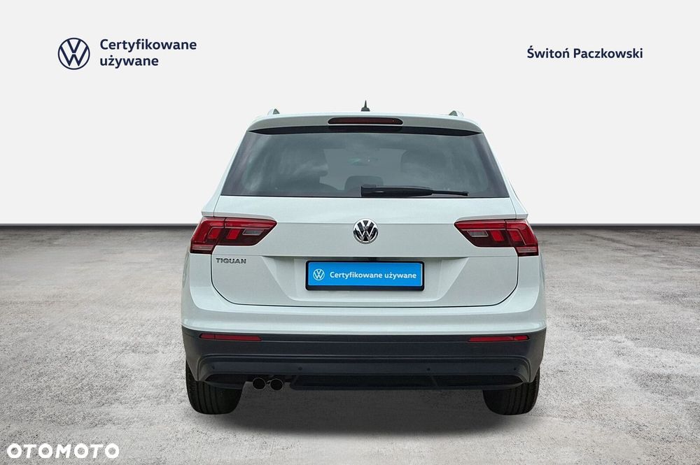 Volkswagen Tiguan - 4