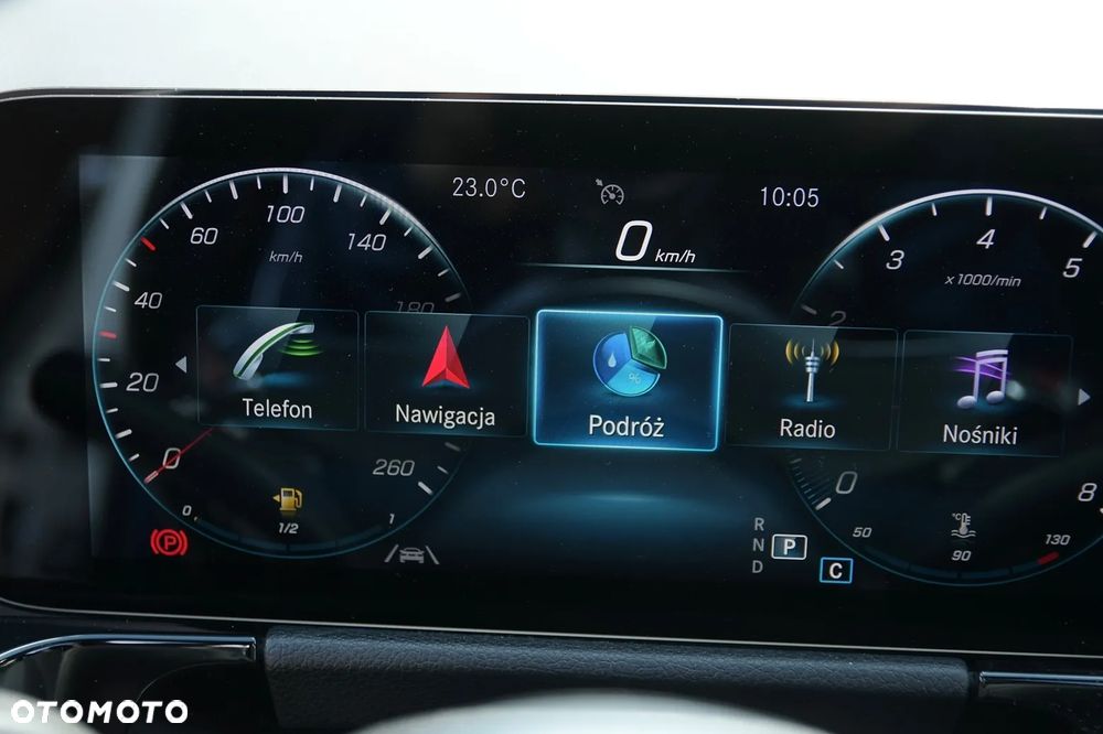 Mercedes-Benz GLA 250 4-Matic AMG Line - 29