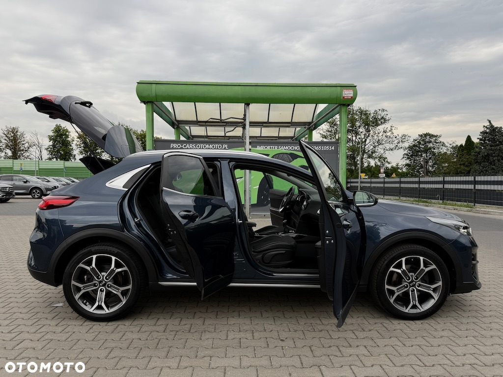 Kia XCeed - 14