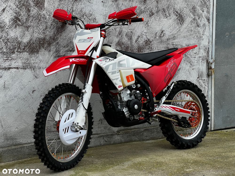 ASIX XR - 6