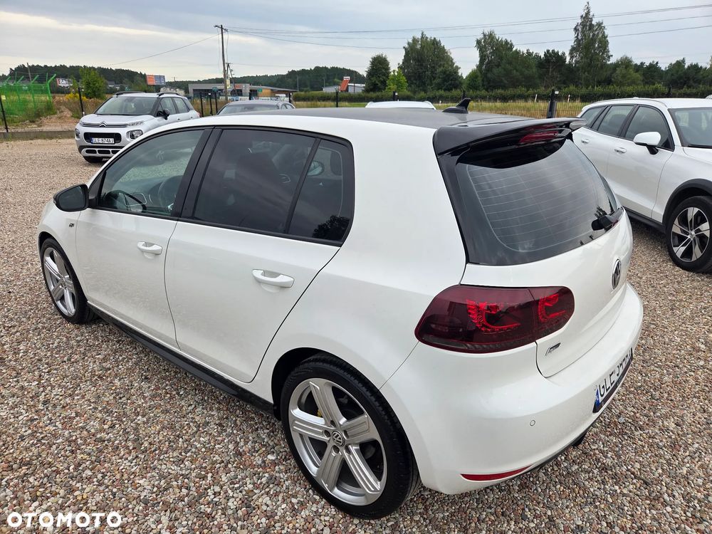 Volkswagen Golf - 11