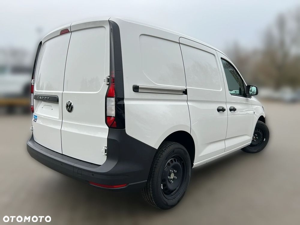 Volkswagen Caddy 1,5 l TSI 116 KM manualna - 7