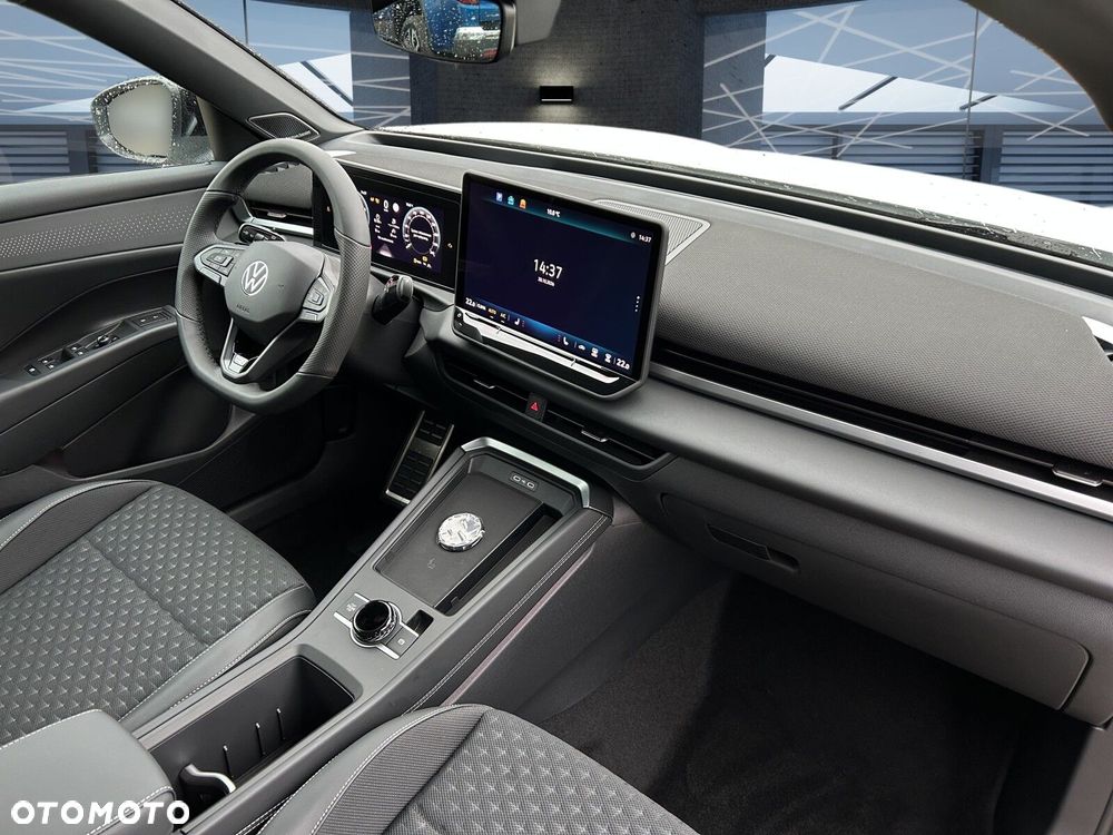 Volkswagen T-Roc 1.5 eTSI R-Line DSG - 13