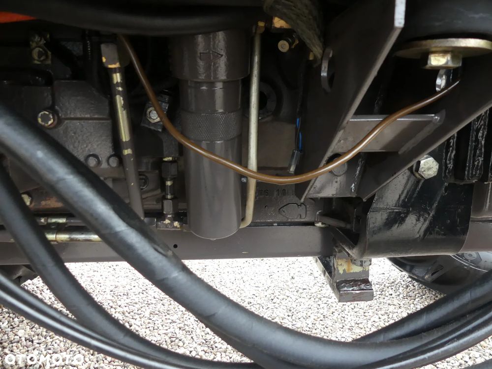 Massey Ferguson 3060 4x4 80 KM - 28