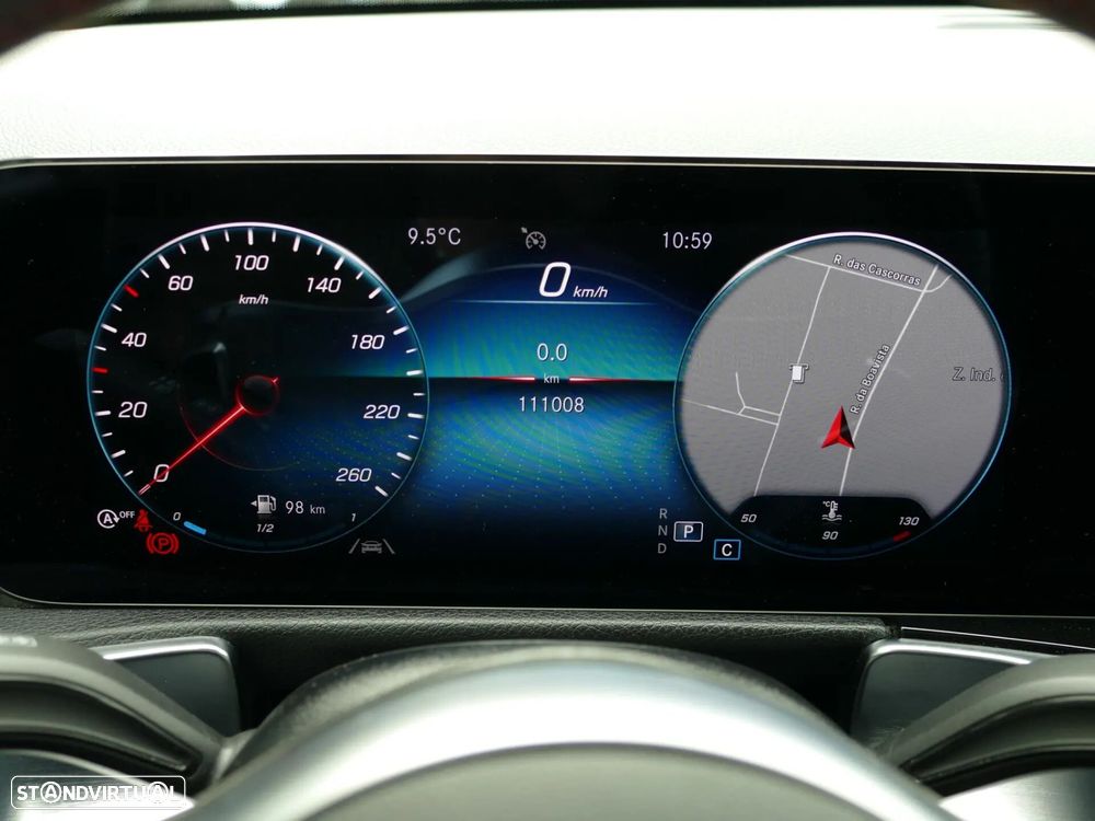 Mercedes-Benz GLB 180 d AMG Line - 20
