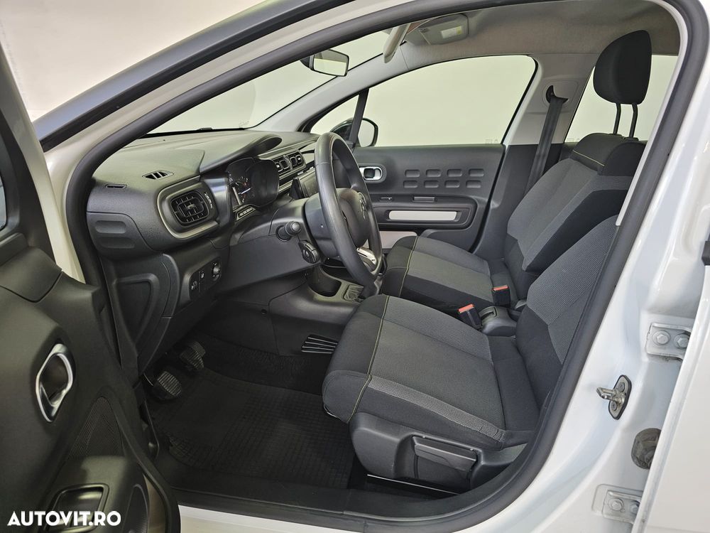 Citroën C3 1.2 PureTech BVM Live - 25
