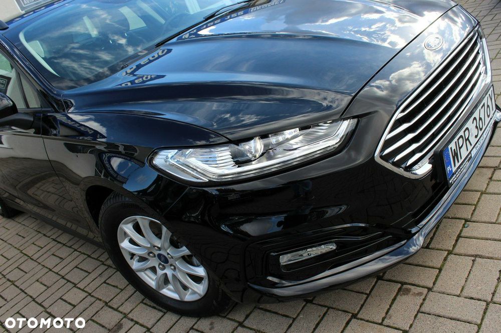 Ford Mondeo 2.0 Hybrid Trend - 11