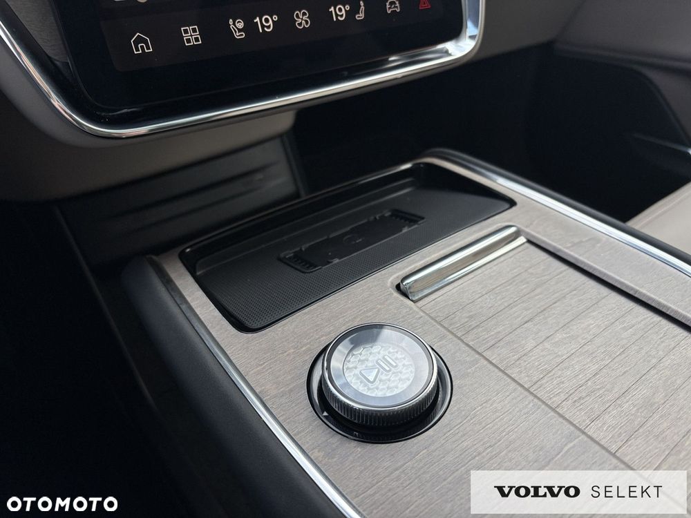 Volvo EX90 - 18