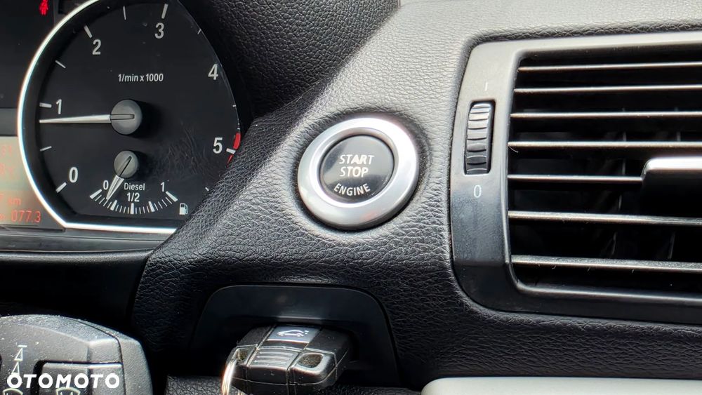 BMW Seria 1 118d - 39