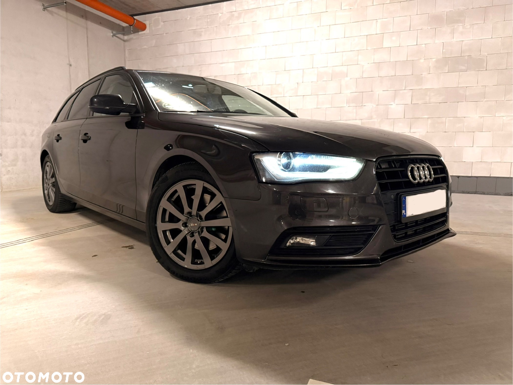 Audi A4 - 4