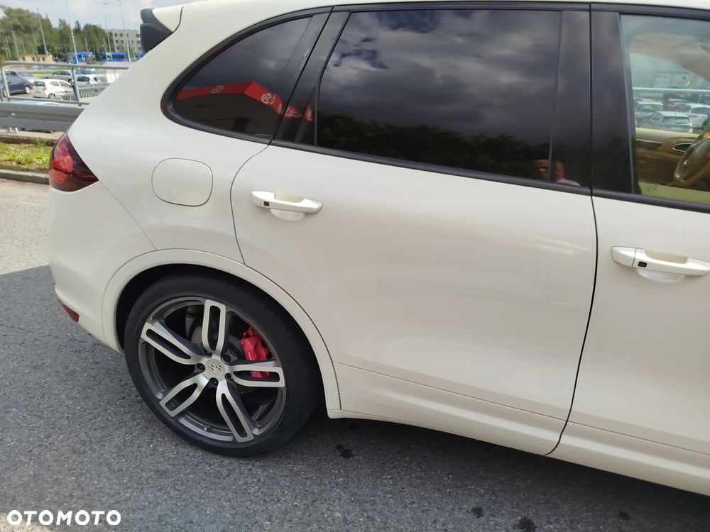 Porsche Cayenne S Tiptronic S - 10