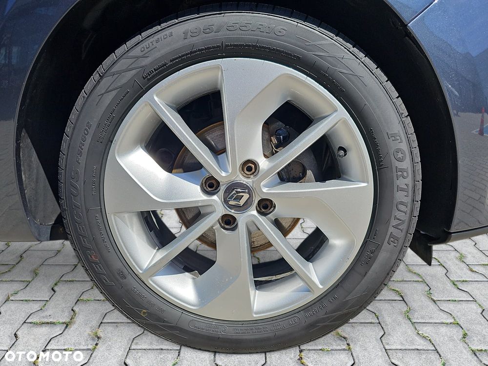 Renault Clio 1.2 16V Limited - 9