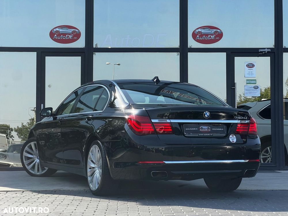BMW Seria 7 740Li - 3