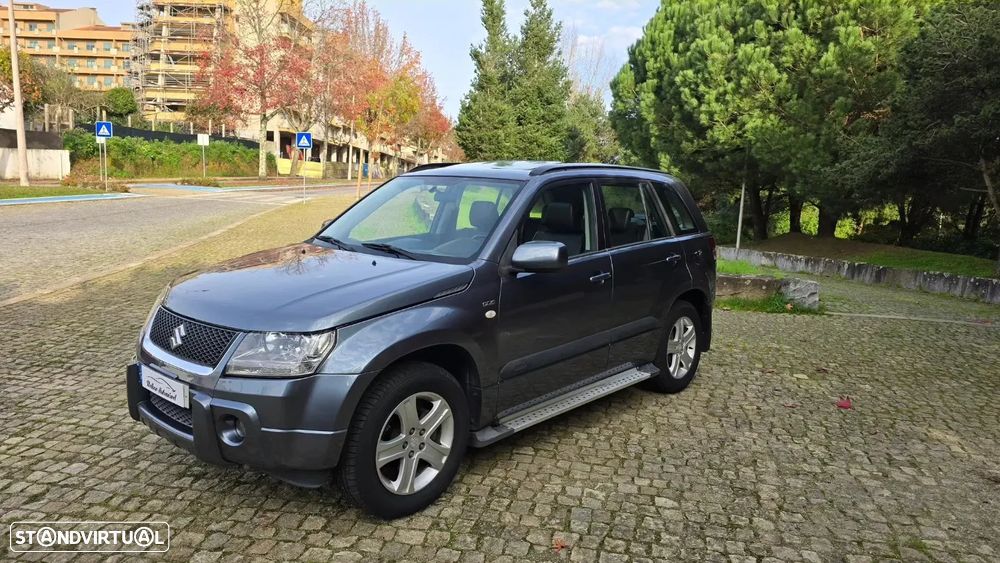 Suzuki Grand Vitara 1.9 DDiS X-Premium - 3