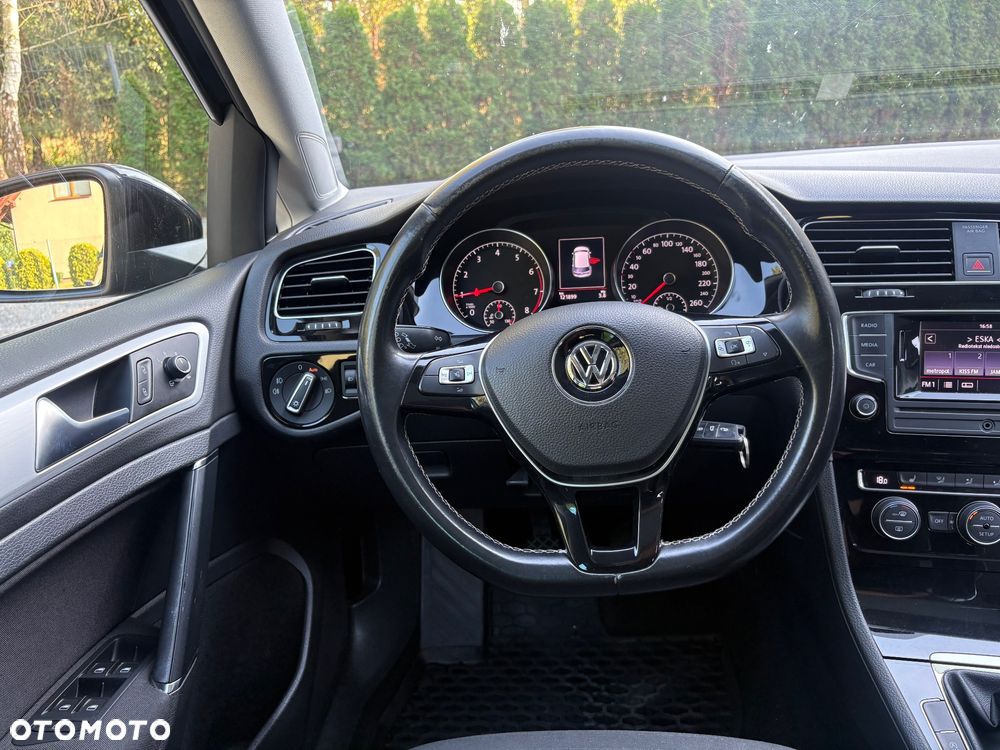 Volkswagen Golf 1.2 TSI BlueMotion Technology Cup - 15