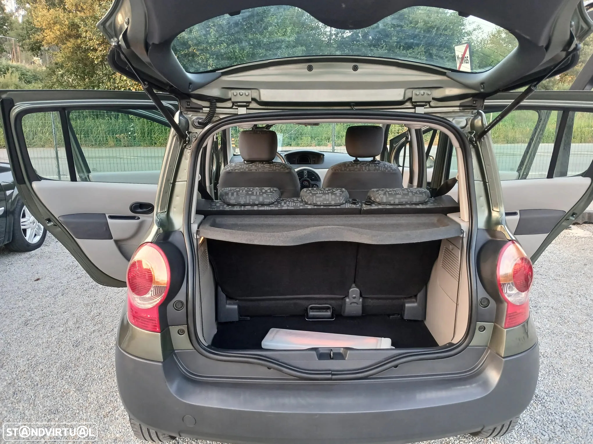 Renault Modus 1.2 Confort Authentique - 8