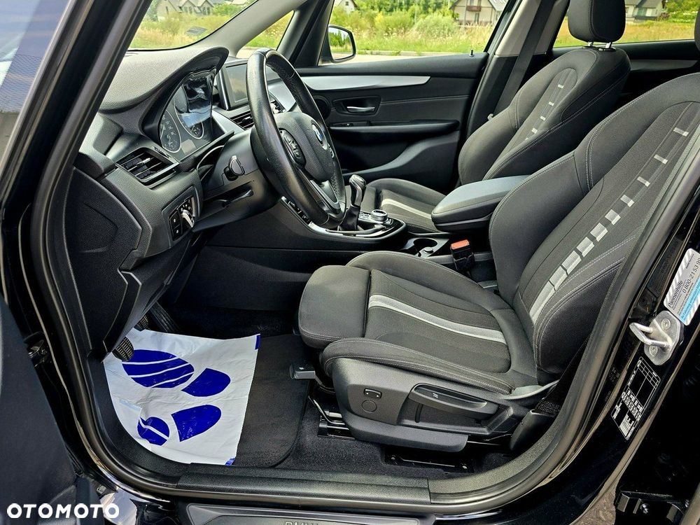 BMW Seria 2 218d Luxury Line - 24