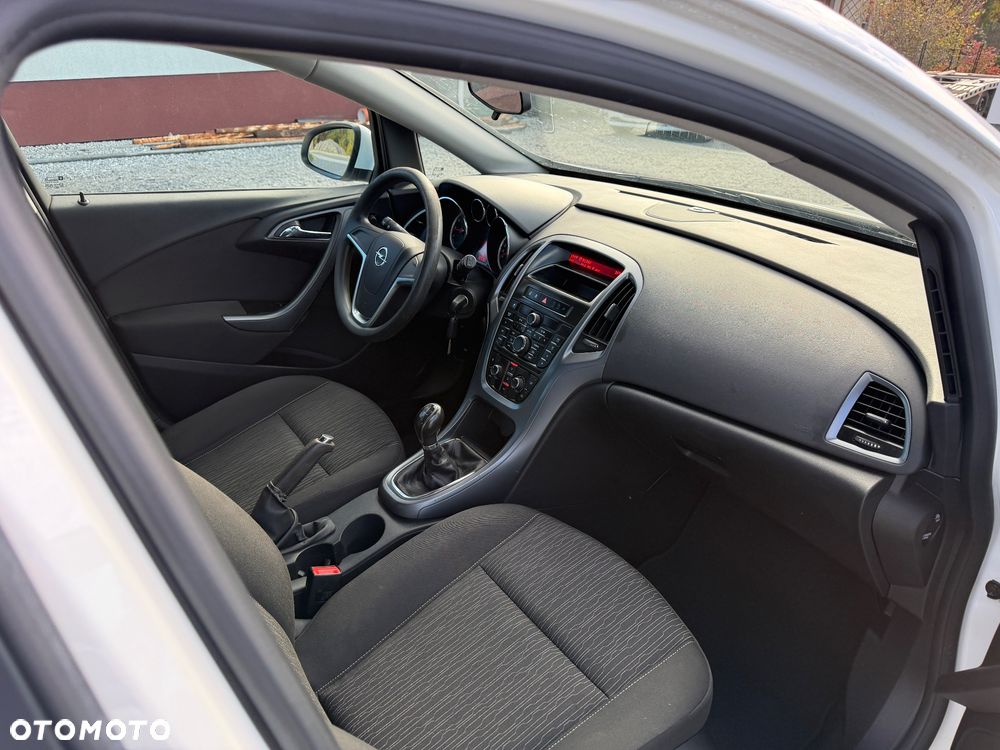 Opel Astra - 24