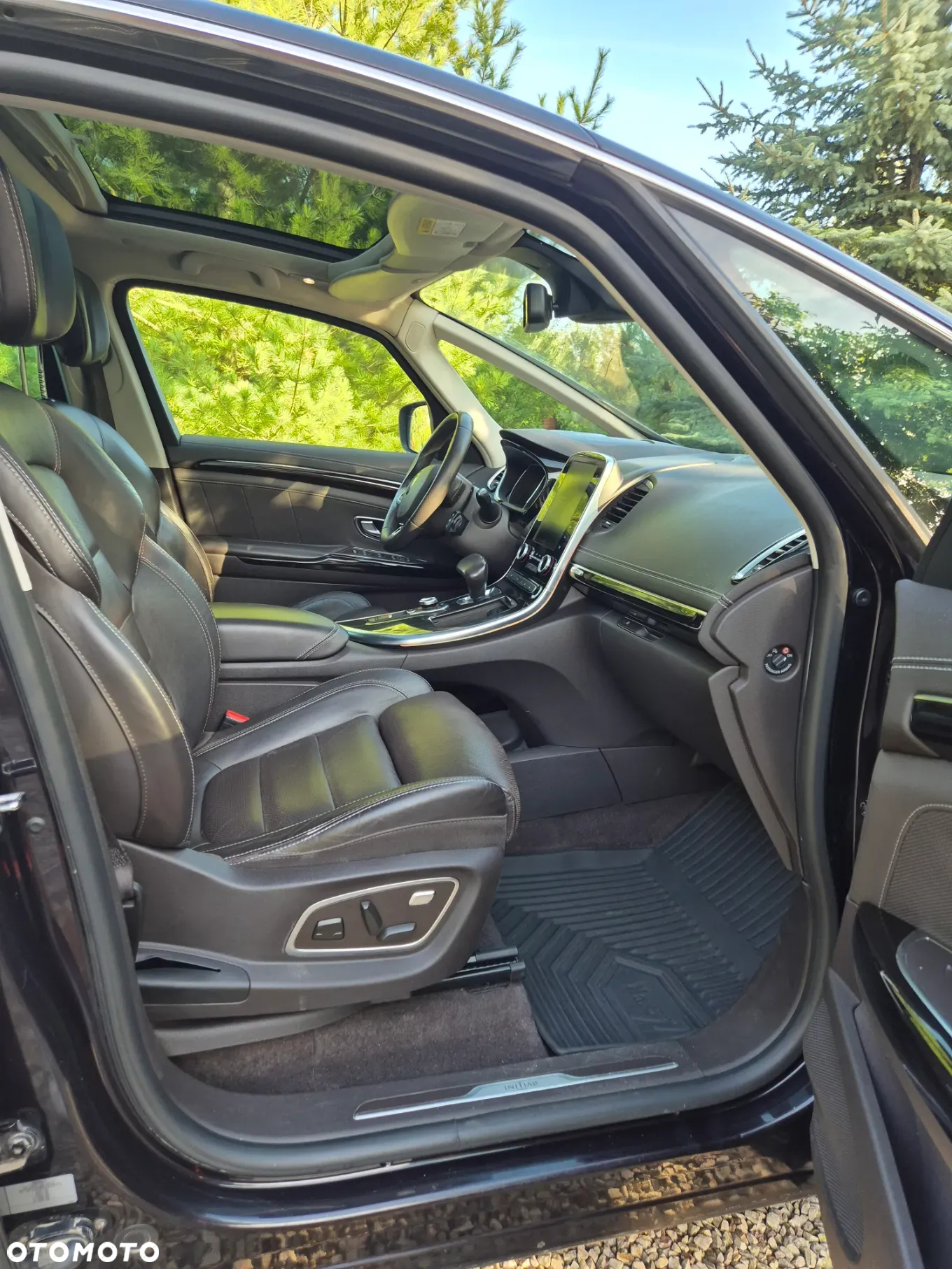 Renault Espace 1.6 dCi Energy Initiale Paris EDC 7os - 25