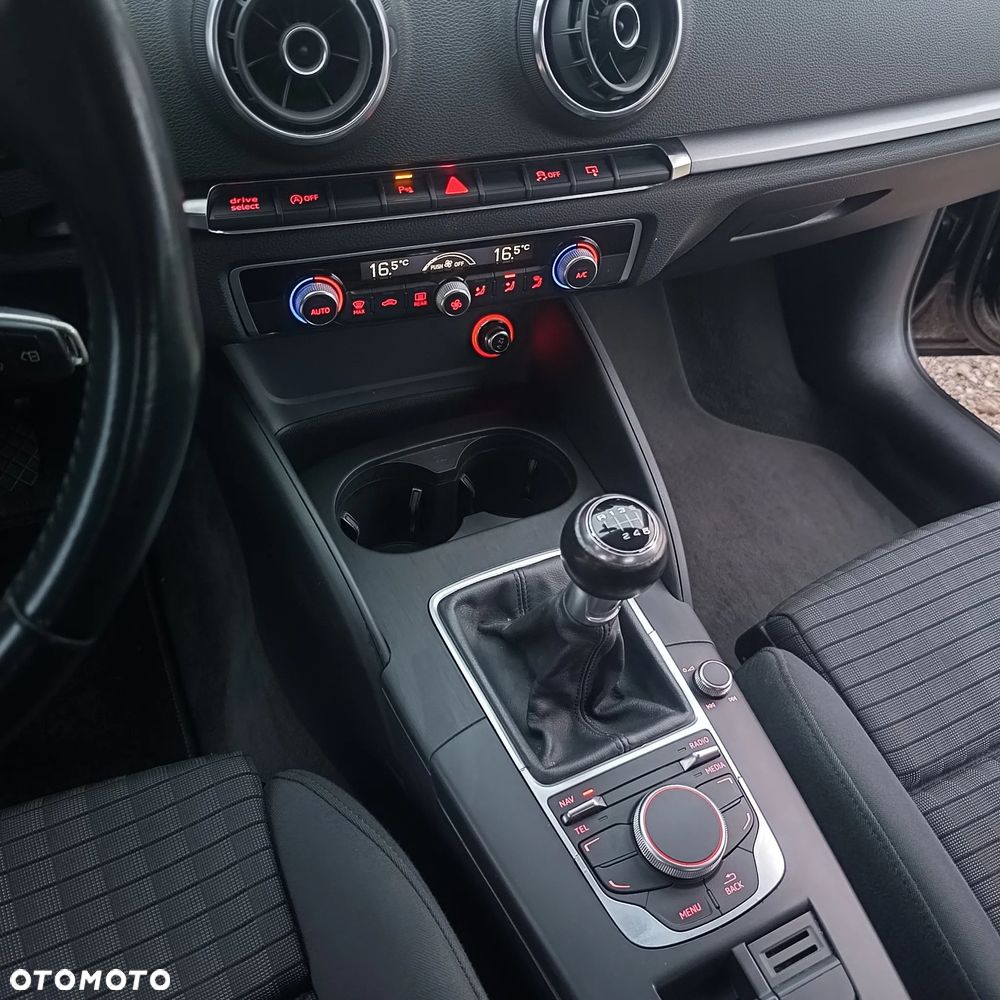 Audi A3 Sportback 1.6 TDI sport - 29