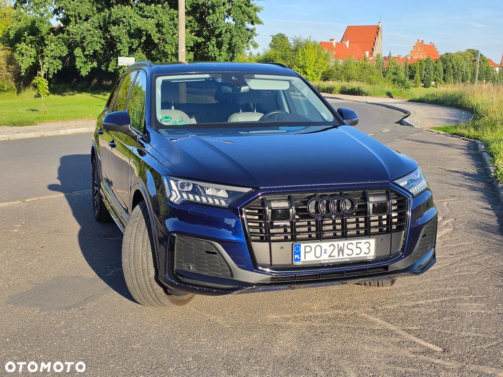 Audi Q7 - 7