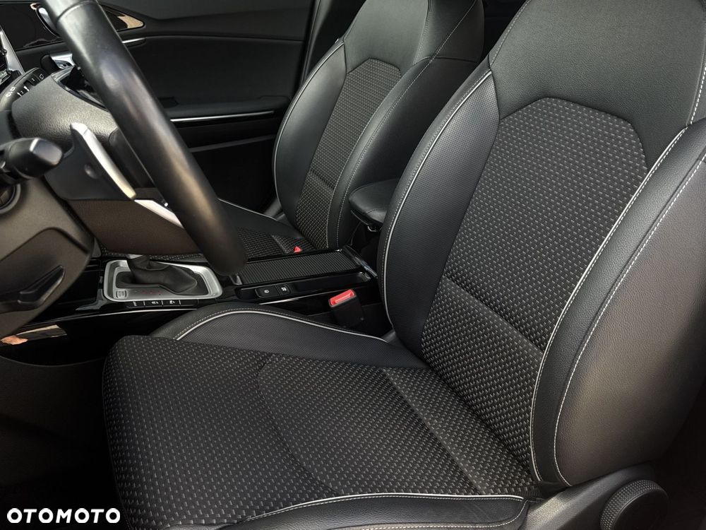 Kia Ceed 1.5 T-GDI Business Line Plus DCT - 11