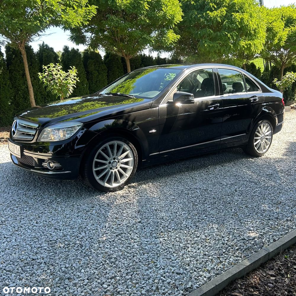 Mercedes-Benz Klasa C 220 CDI DPF Automatik BlueEFFICIENCY Avantgarde - 15