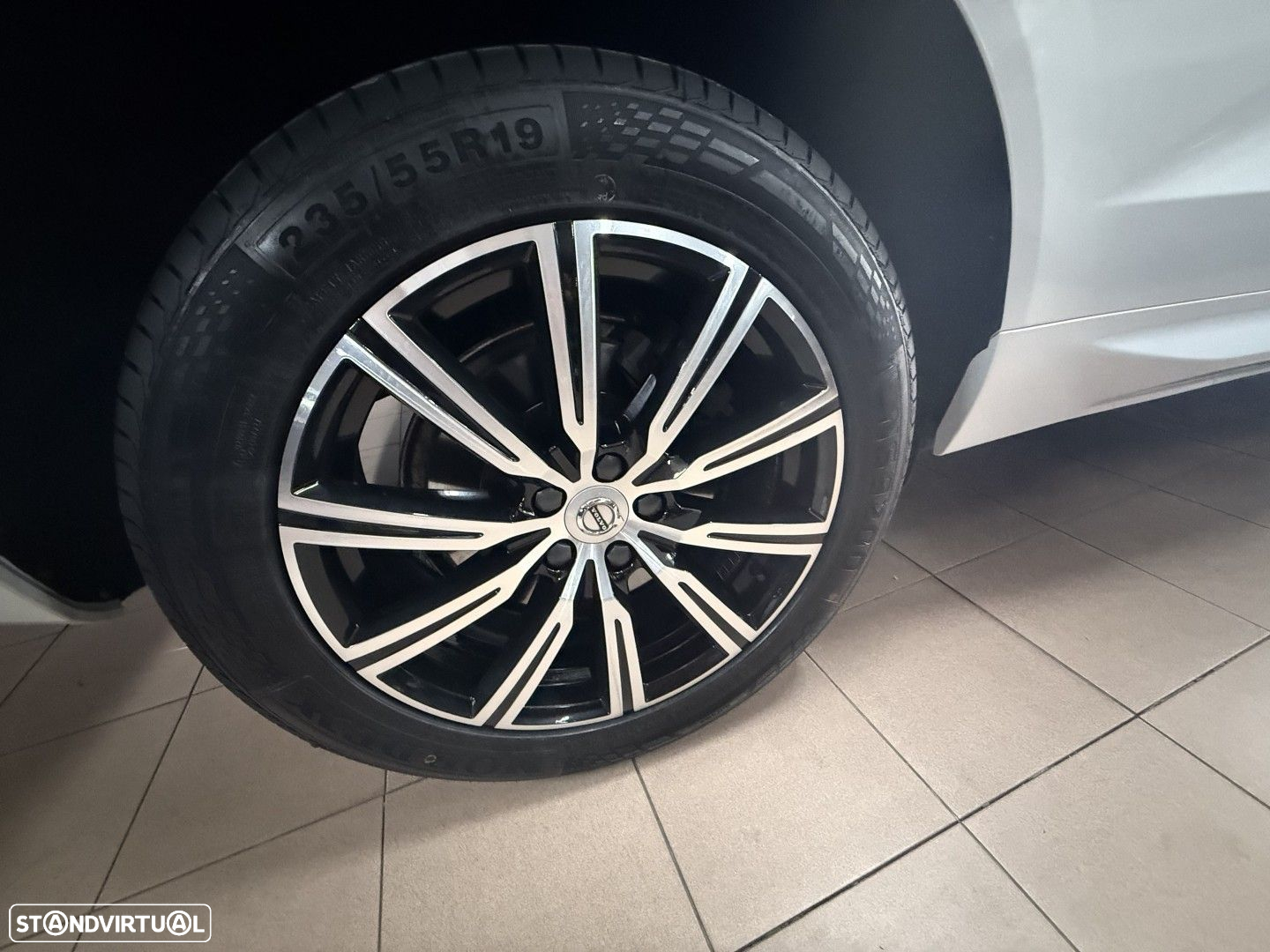 Volvo XC 60 2.0 B4 Core - 24