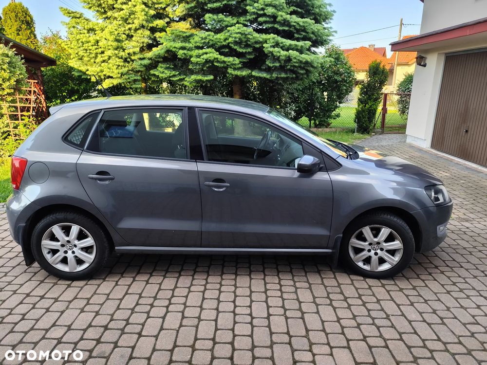 Volkswagen Polo 1.4 16V Comfortline - 4
