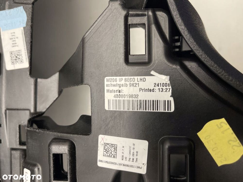 DESKA ROZDZIELCZA KONSOLA MERCEDES C KLASA 206 W206 AMG SKÓRA ŻÓŁTA NIĆ - 7