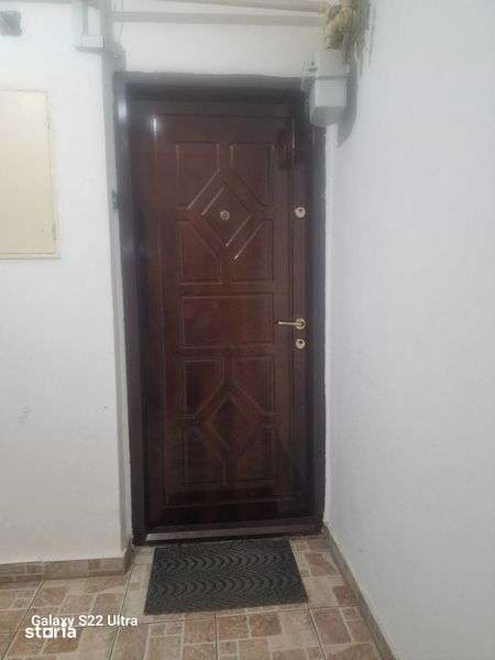 Apartament 3 camere zona Margeanului (Bucuresti) - mutare rapida! — fotografia 2